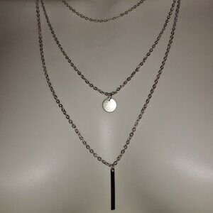 NWOT Silver 3 layer necklace